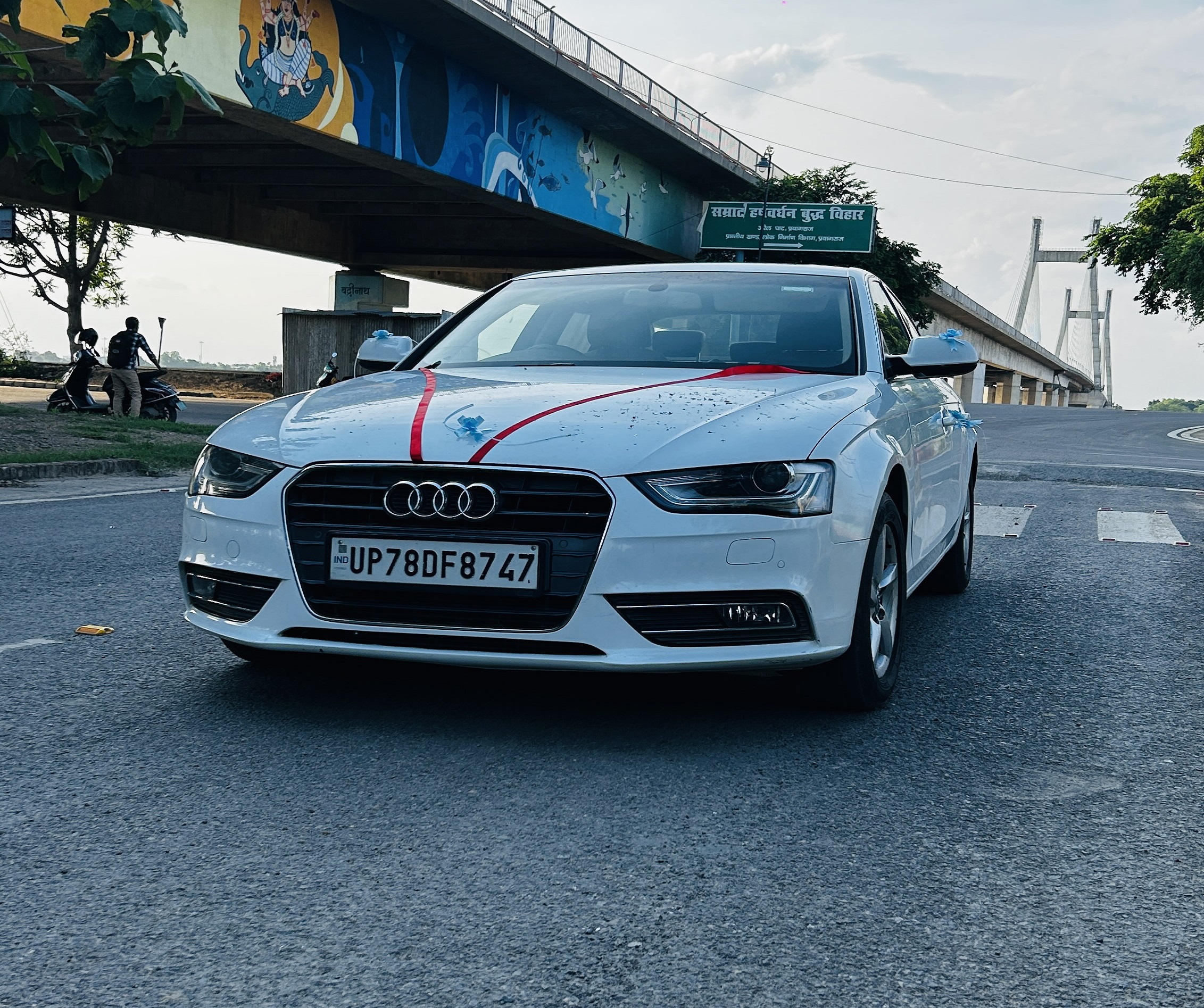 luxury car rental